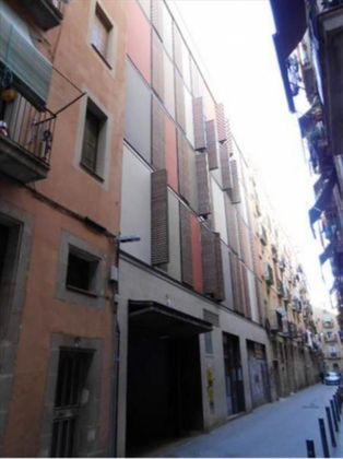 Foto 1 de Garatge en venda a El Raval de 25 m²