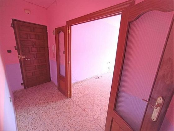 Foto 2 de Pis en venda a Andújar de 3 habitacions amb calefacció