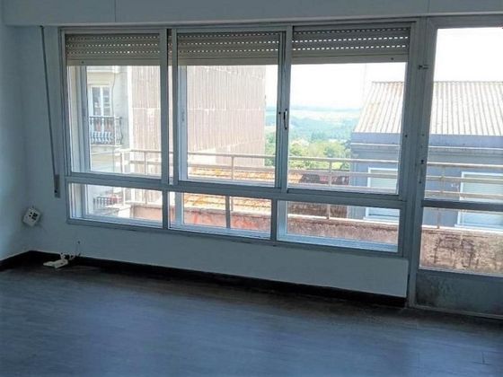 Foto 2 de Piso en venta en Arzúa de 3 habitaciones con balcón