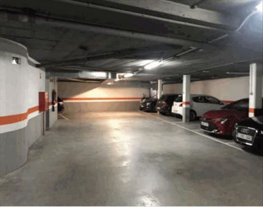 Foto 2 de Garatge en venda a Eibar de 5 m²