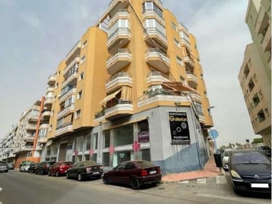 Foto 1 de Pis en venda a calle Fuensanta de 3 habitacions amb balcó i ascensor