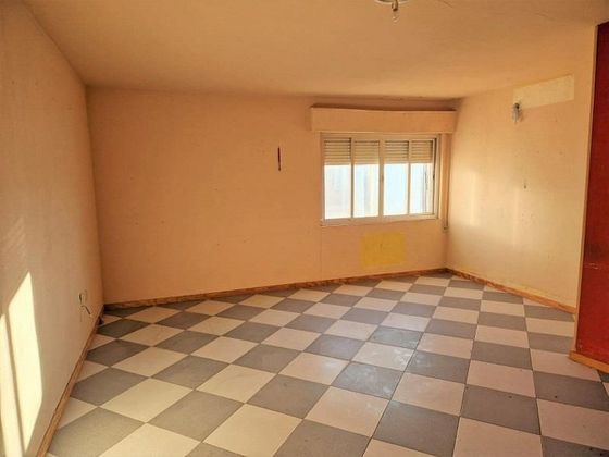 Foto 2 de Pis en venda a Mora de 3 habitacions i 125 m²