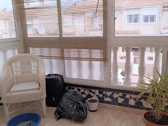 Foto 2 de Pis en venda a calle Avellaneda de 2 habitacions amb terrassa i calefacció