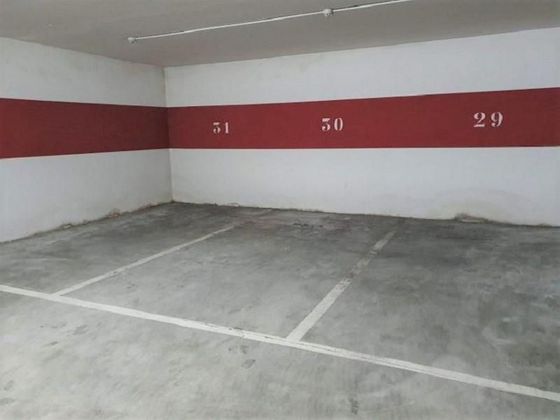 Foto 2 de Garaje en venta en A Milagrosa de 12 m²