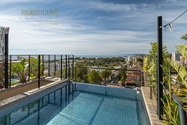 Foto 1 de Ático en venta en Cala Major de 2 habitaciones con terraza y piscina