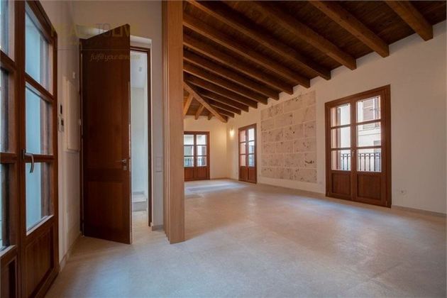 Foto 2 de Àtic en venda a Mercat  - La Missió - Plaça dels Patins de 3 habitacions amb garatge i aire acondicionat