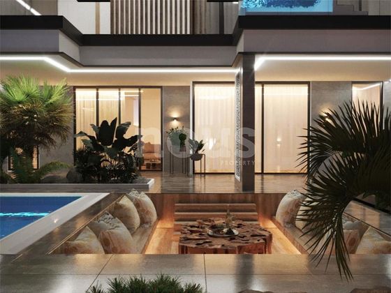 Foto 2 de Xalet en venda a Costa Adeje de 5 habitacions amb piscina i garatge