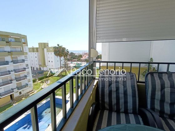 Foto 1 de Venta de piso en avenida De Extremadura de 3 habitaciones con terraza y piscina
