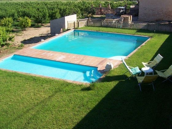 Foto 2 de Edifici en venda a Rasquera amb piscina i calefacció