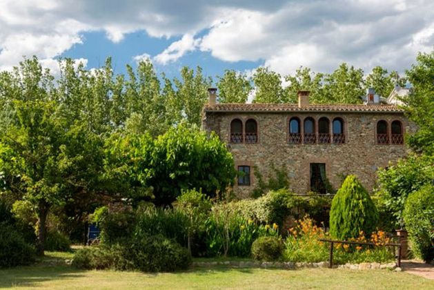 Foto 1 de Casa rural en venda a Anglès de 10 habitacions amb terrassa i piscina