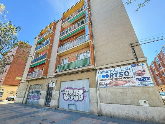 Foto 1 de Venta de piso en Garrido Norte - Chinchibarra de 3 habitaciones con balcón y calefacción