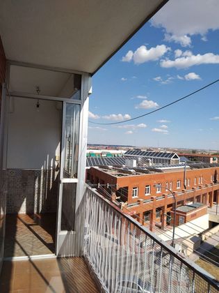 Foto 2 de Piso en venta en La Alhóndiga de 3 habitaciones con terraza y calefacción