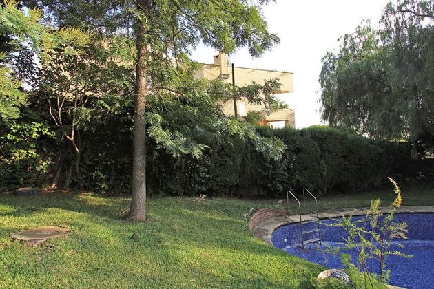 Foto 1 de Venta de chalet en Ciutat Diagonal - La Miranda - La Mallola de 10 habitaciones con terraza y piscina