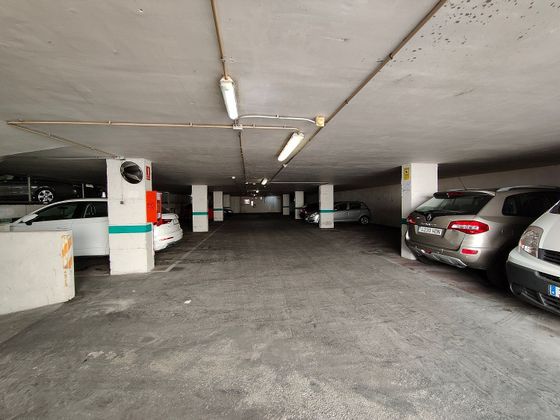 Foto 2 de Garaje en venta en calle Alzira de 12 m²