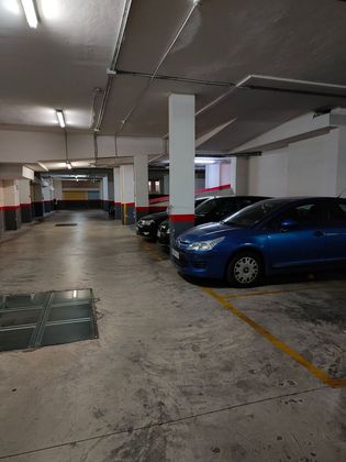 Foto 2 de Garatge en lloguer a calle Del Muetzí de 12 m²