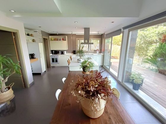 Foto 1 de Casa en venda a Vilanova del Vallès de 4 habitacions amb terrassa i piscina