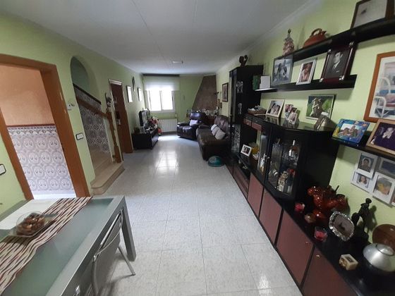 Foto 2 de Casa en venta en Ca n'Oriol de 3 habitaciones con terraza y calefacción