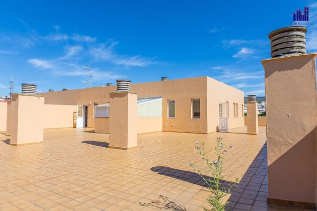 Foto 2 de Venta de ático en La Cuesta - Gracia - Finca España de 3 habitaciones con terraza y garaje