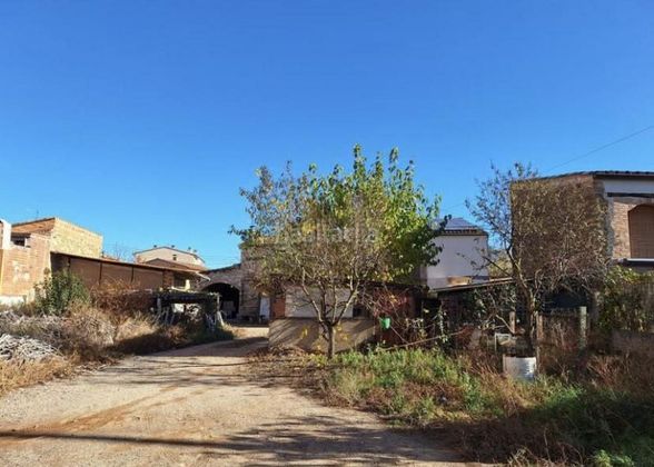 Foto 2 de Casa rural en venda a Celrà de 7 habitacions amb jardí