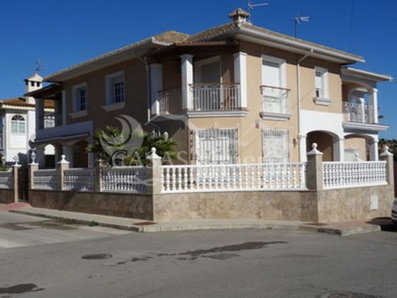 Foto 1 de Casa en venda a Huércal-Overa de 8 habitacions amb terrassa i garatge