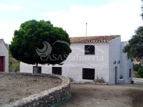 Foto 1 de Casa rural en venta en Vélez-Blanco de 4 habitaciones con piscina y garaje