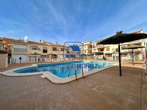 Foto 2 de Casa adossada en venda a Puerto de Mazarrón de 2 habitacions amb terrassa i piscina