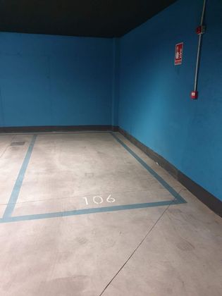 Foto 2 de Garaje en alquiler en calle Eduardo Galeano de 11 m²