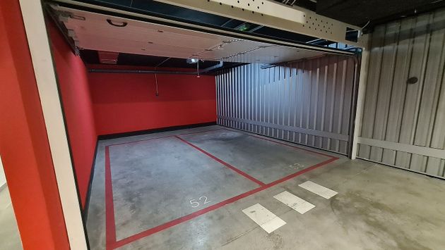Foto 2 de Garaje en venta en calle Eduardo Galeano de 60 m²