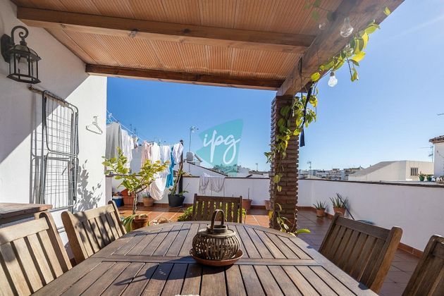 Foto 1 de Casa adossada en venda a calle Antero de 2 habitacions amb terrassa i garatge