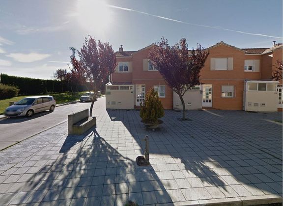 Foto 1 de Casa en venda a Villamuriel de Cerrato de 4 habitacions amb terrassa i garatge