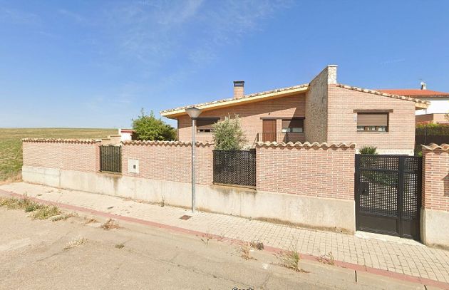 Foto 1 de Casa en venda a Villalobón de 4 habitacions amb garatge i calefacció
