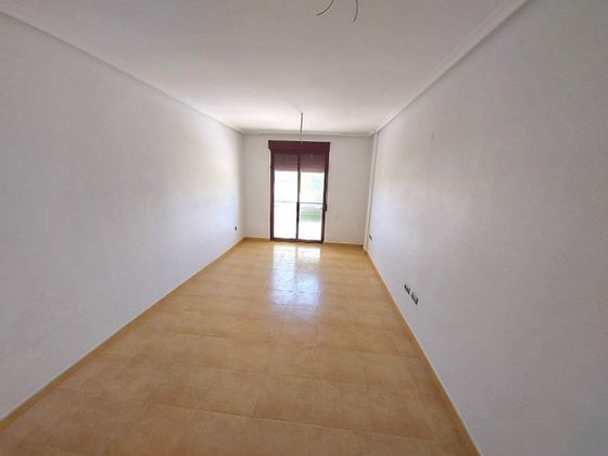 Foto 2 de Pis en venda a Calasparra de 3 habitacions amb garatge i ascensor