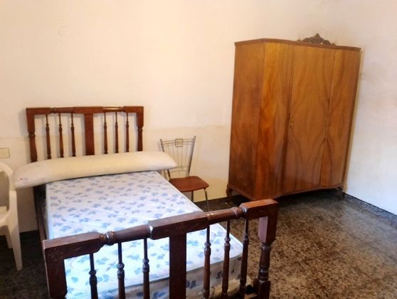 Foto 2 de Chalet en venta en Calasparra de 3 habitaciones con terraza