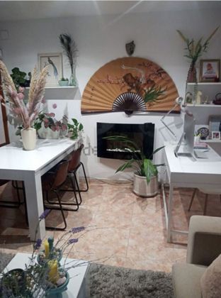 Foto 2 de Pis en venda a Olesa de Montserrat de 3 habitacions amb terrassa i garatge