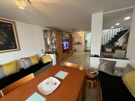 Foto 2 de Chalet en venta en Roc Blanc de 5 habitaciones con terraza y garaje