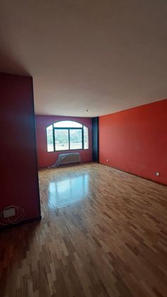 Foto 1 de Pis en venda a calle Moisés de León de 4 habitacions amb garatge i balcó