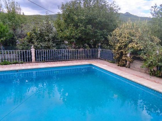Foto 2 de Casa en venda a Moratalla de 4 habitacions amb piscina i garatge