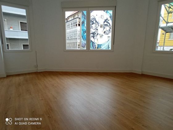Foto 2 de Piso en alquiler en Centro - Ayuntamiento de 5 habitaciones con calefacción y ascensor