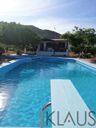 Foto 2 de Casa rural en venda a Nord de 3 habitacions amb terrassa i piscina