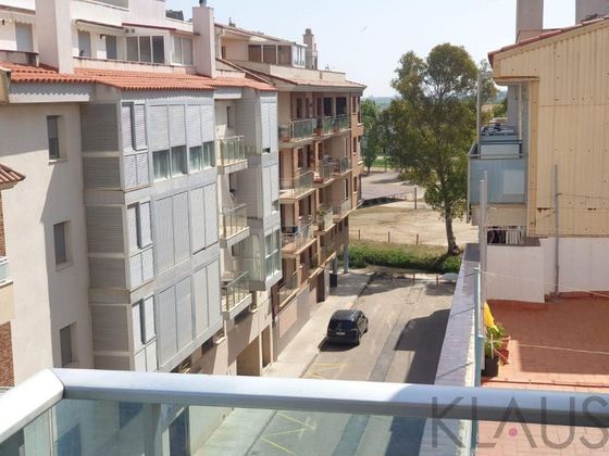 Foto 2 de Pis en venda a Nord de 2 habitacions amb terrassa i balcó