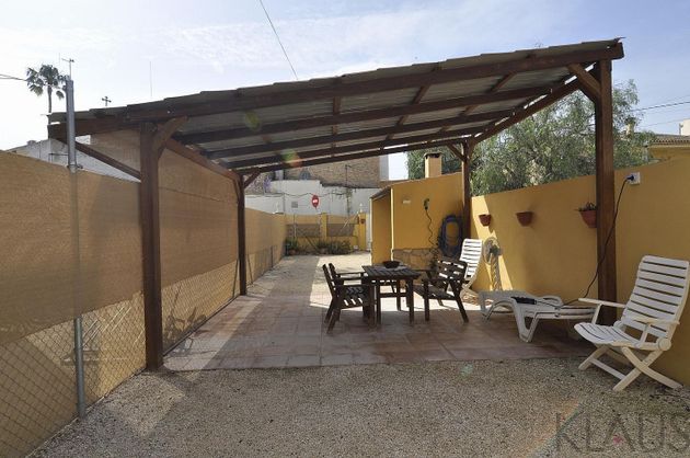 Foto 1 de Venta de casa en Sant Jaume d´Enveja de 4 habitaciones con terraza y jardín