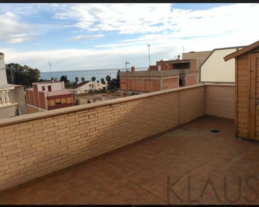 Foto 1 de Àtic en venda a Les Cases d'Alcanar de 3 habitacions amb terrassa i balcó