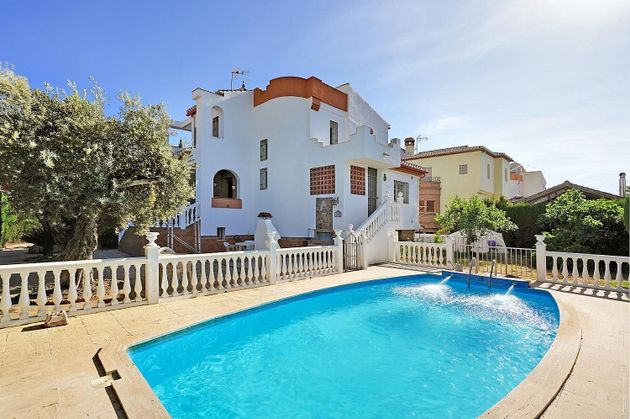 Foto 1 de Xalet en venda a urbanización El Carmelo de 4 habitacions amb terrassa i piscina