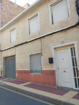 Foto 1 de Casa adossada en venda a calle La Multa de 5 habitacions amb calefacció