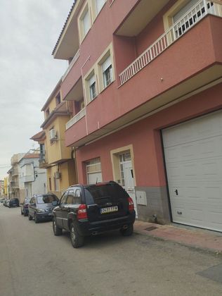 Foto 2 de Venta de piso en calle Calderón de 4 habitaciones con terraza y balcón