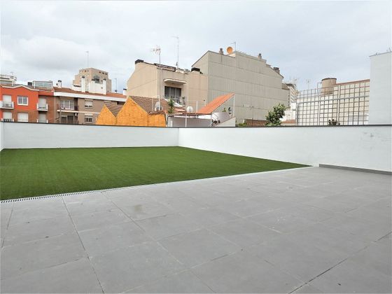 Foto 2 de Venta de piso en Vallparadís de 3 habitaciones con terraza y aire acondicionado