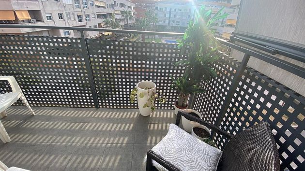 Foto 2 de Venta de piso en Sant Joan Despí de 2 habitaciones con terraza y balcón
