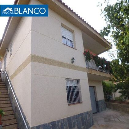 Foto 1 de Xalet en venda a Cabrera d´Igualada de 3 habitacions amb terrassa i piscina