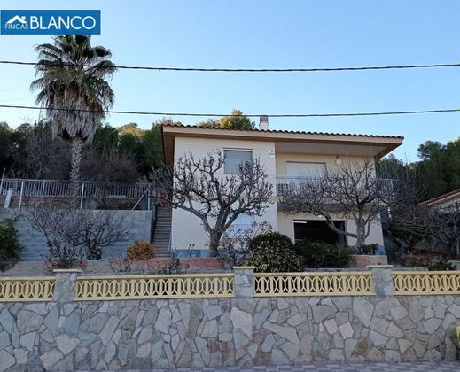 Foto 2 de Xalet en venda a Cabrera d´Igualada de 3 habitacions amb terrassa i piscina