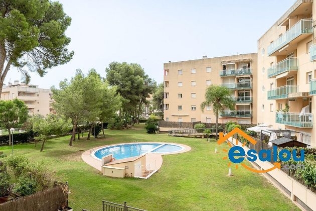 Foto 2 de Dúplex en venda a Cap Salou de 3 habitacions amb terrassa i piscina